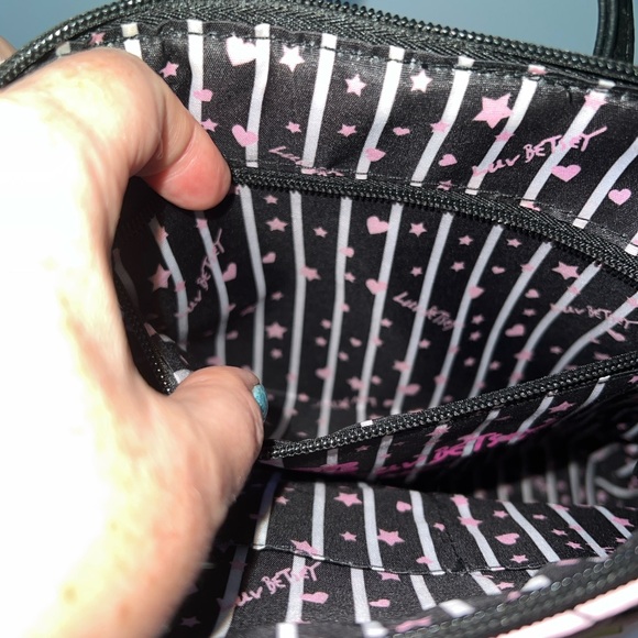 NWT Luv Betsey by Betsey Johnson Pink Quilted Backpack with Black Hearts - Picture 8 of 12